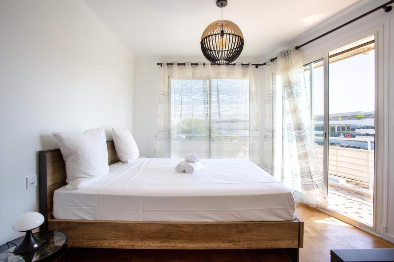 Apartment T2 Air-Conditioned Sea View Saint-Laurent-du-Var Kültér fotó